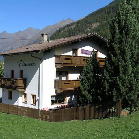 Haus Felsneck Acomodação com café da manhã Sölden Exterior foto